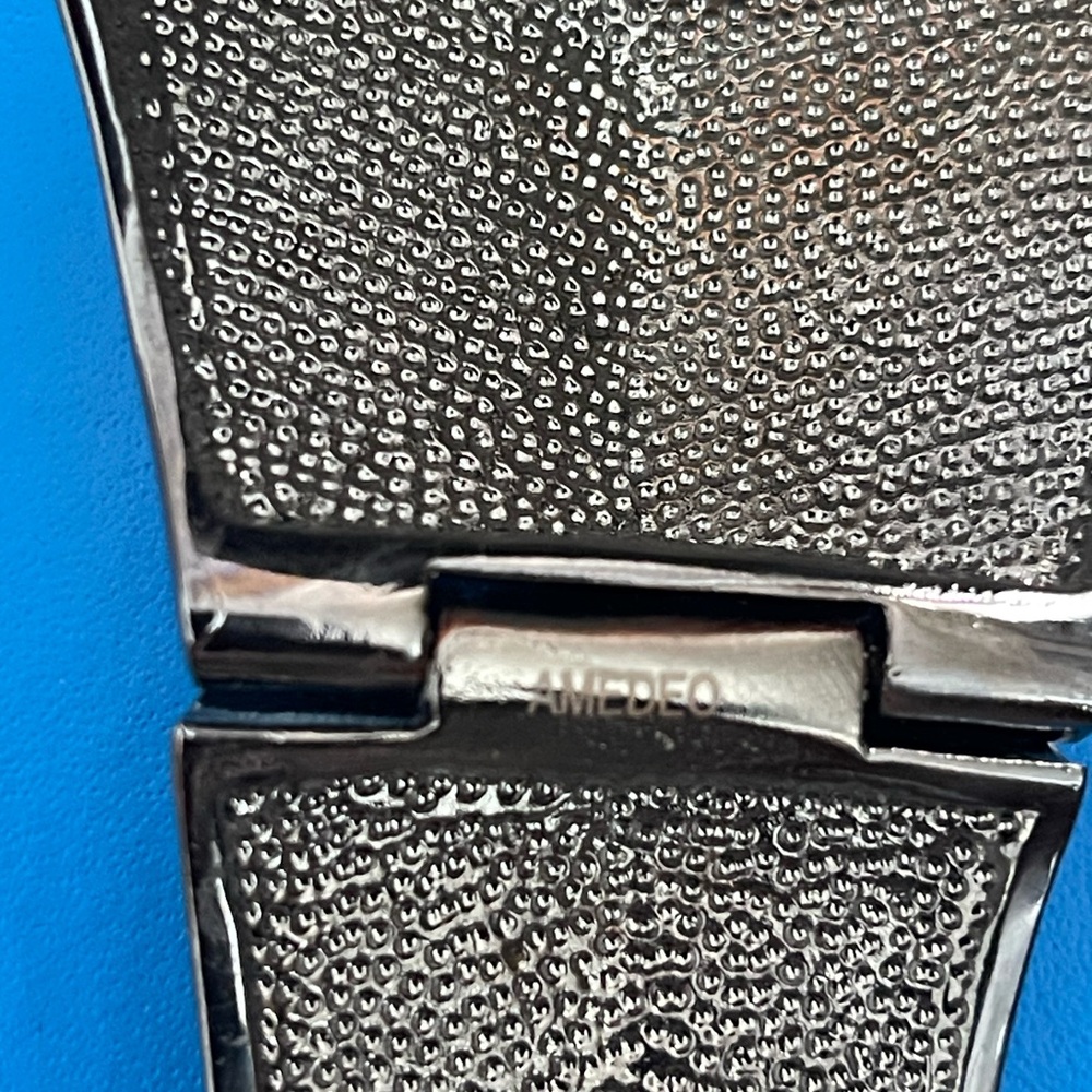 Vintage Amedeo heavy cuff bracelet! - Picture 8 of 8